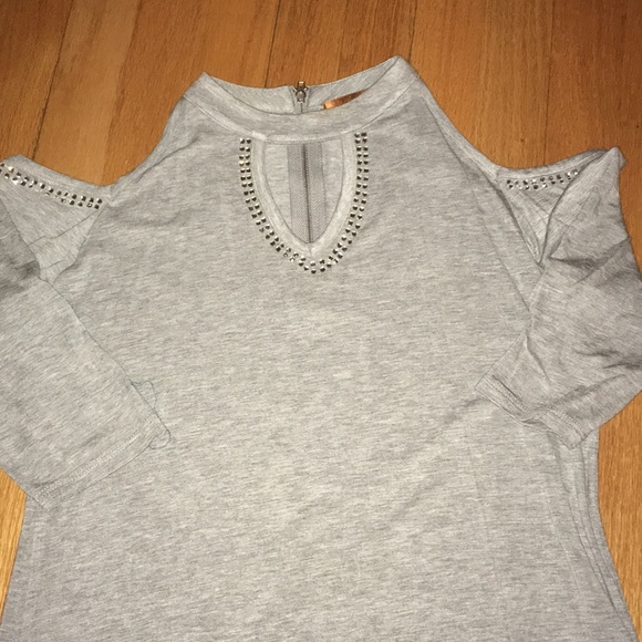 Belldina Gray Open Shoulder Bedazzled Top - Picture 2 of 4
